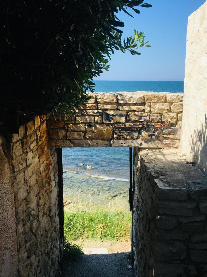 Villa Matinella Trani Exterior photo